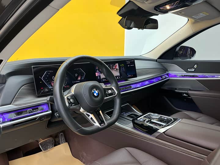 BMW 7 Series 2023 2023款 735Li M运动套装