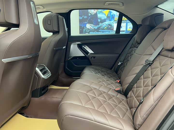 BMW 7 Series 2023 2023款 735Li M运动套装