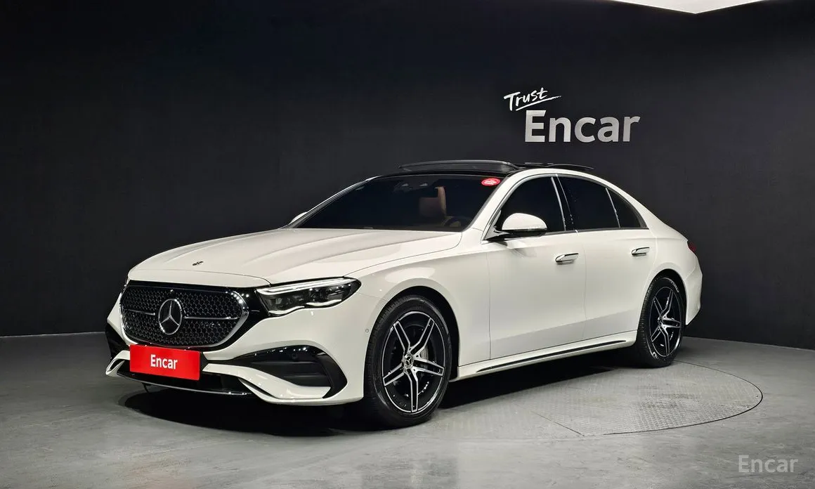 Mercedes-Benz E-Class 2024 E300 4MATIC AMG Line