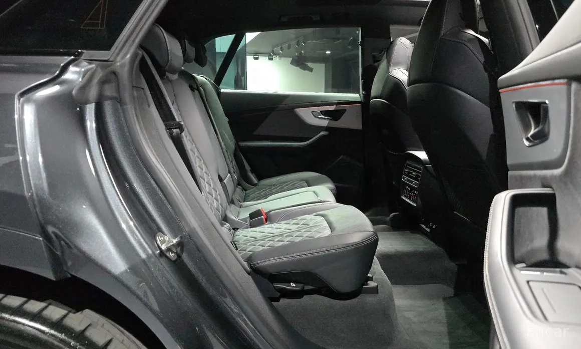 Audi Q8 2018 55 TFSI Quattro Premium