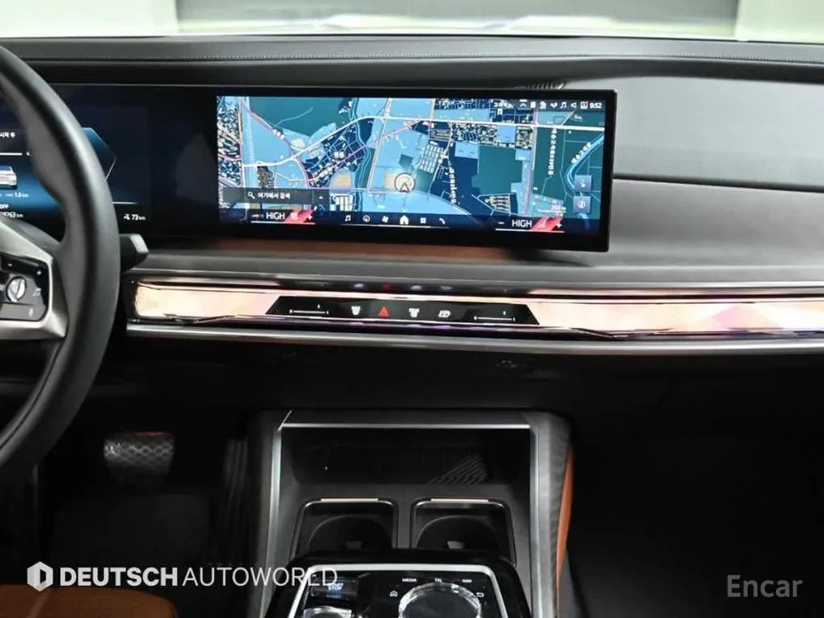 BMW i7 2022 xDrive 60 Design Pure Excellence