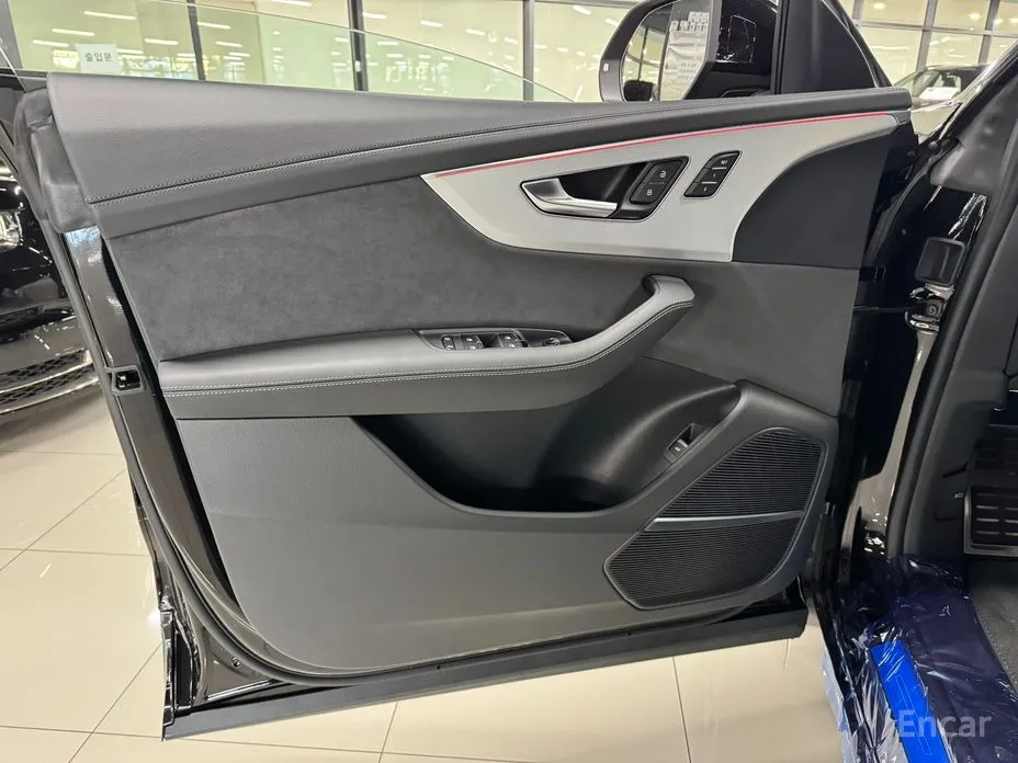 Audi Q8 2018 55 TFSI Quattro Premium