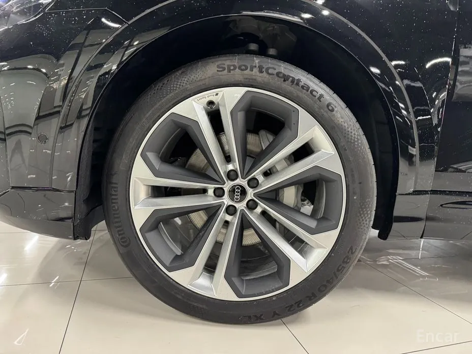 Audi Q8 2018 55 TFSI Quattro Premium