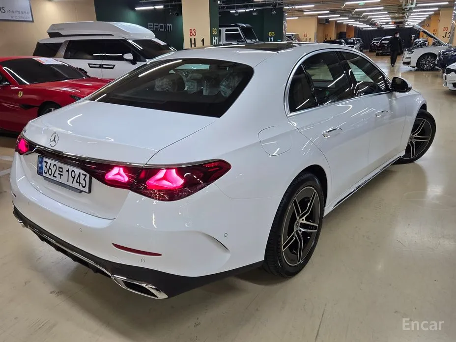 Mercedes-Benz E-Class 2024 E200 Avantgarde Limited