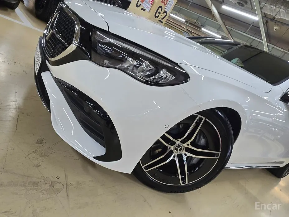 Mercedes-Benz E-Class 2024 E200 Avantgarde Limited