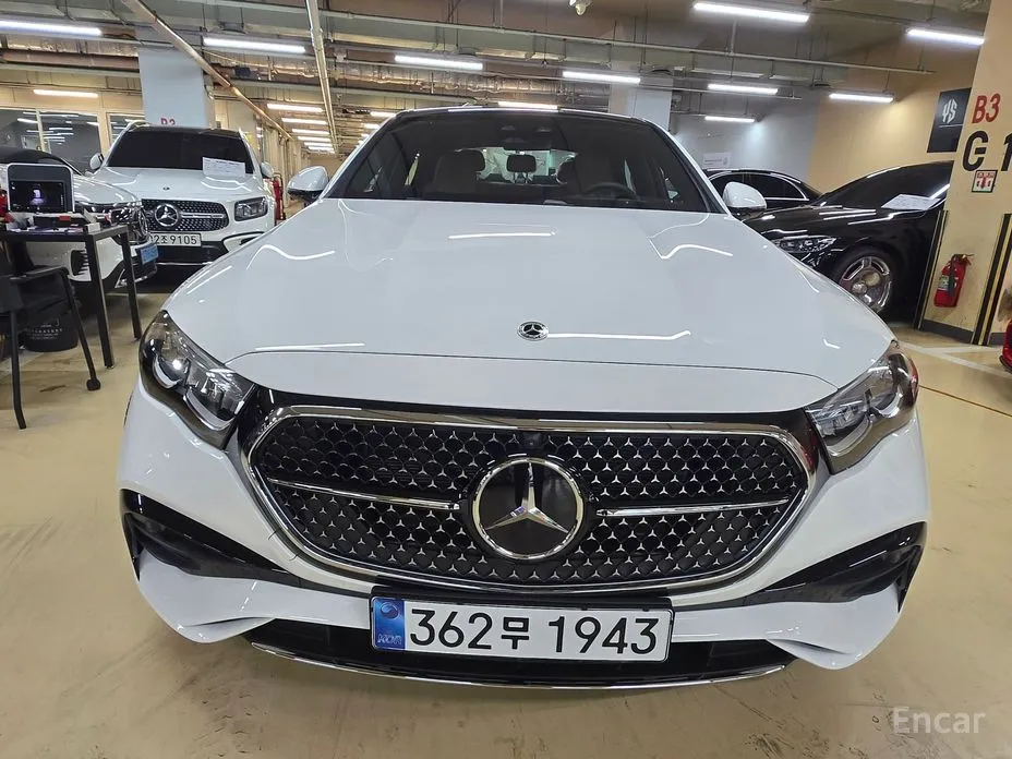 Mercedes-Benz E-Class 2024 E200 Avantgarde Limited