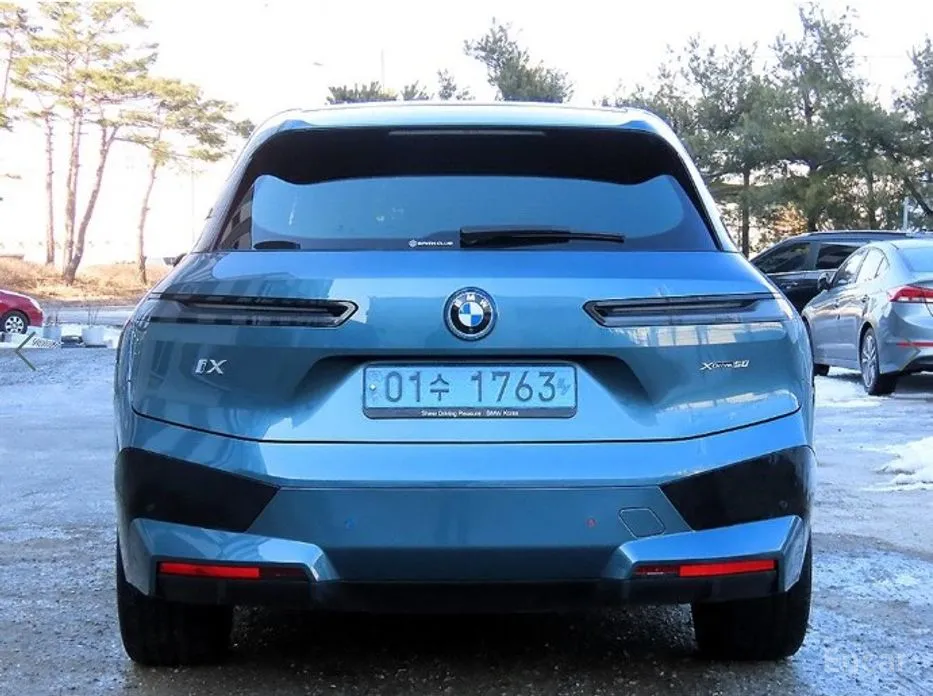 BMW iX 2021 xDrive50 Sports Plus