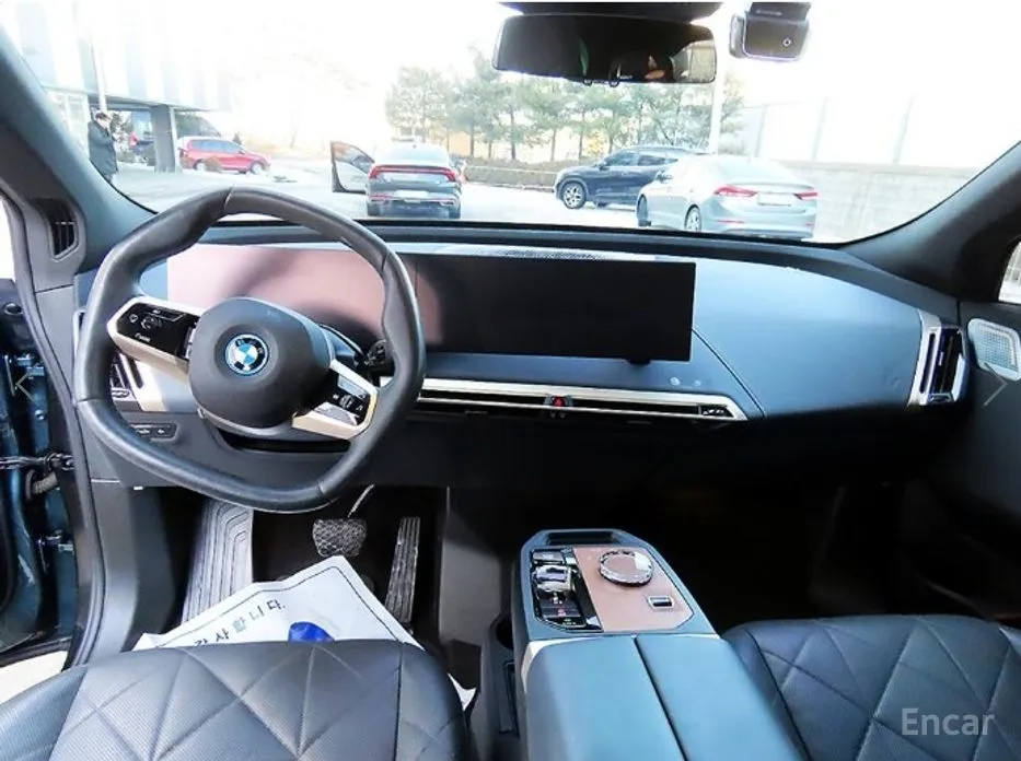 BMW iX 2021 xDrive50 Sports Plus