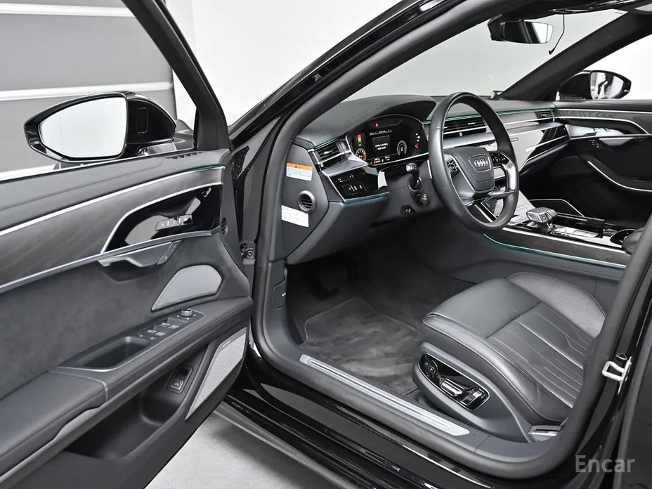 Audi A8 2018 55 TFSI Quattro Premium LWB