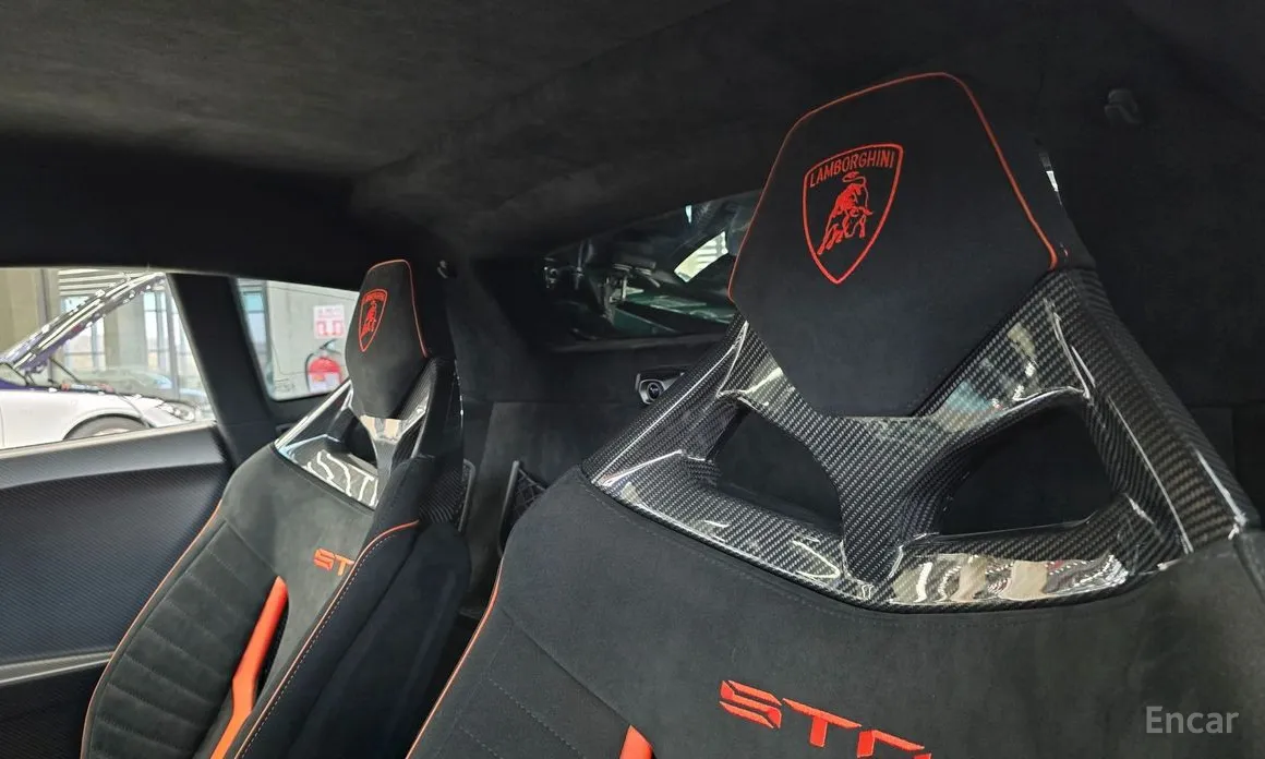 Lamborghini Huracan 2014 LP640-2 STO