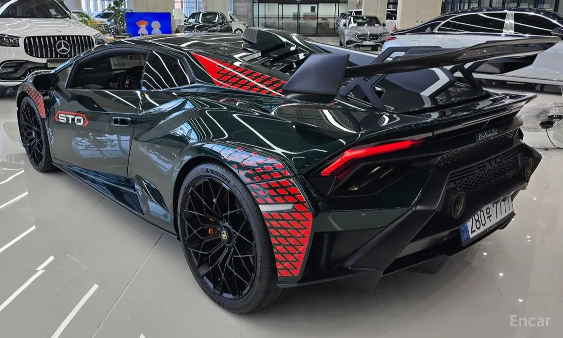 Lamborghini Huracan 2014 LP640-2 STO