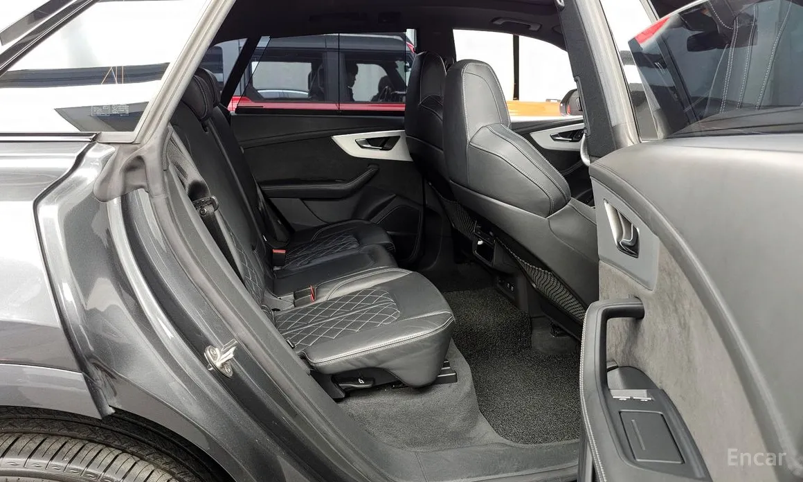 Audi Q8 2018 55 TFSI Quattro Premium