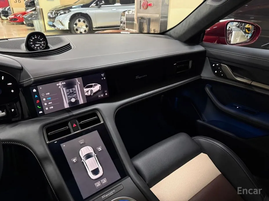 Porsche Taycan 2020 Turbo