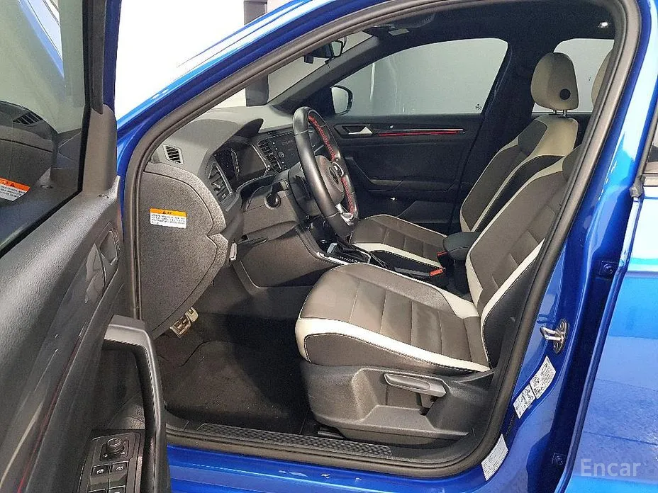 Volkswagen T-Roc 2021 2.0 TDI Premium