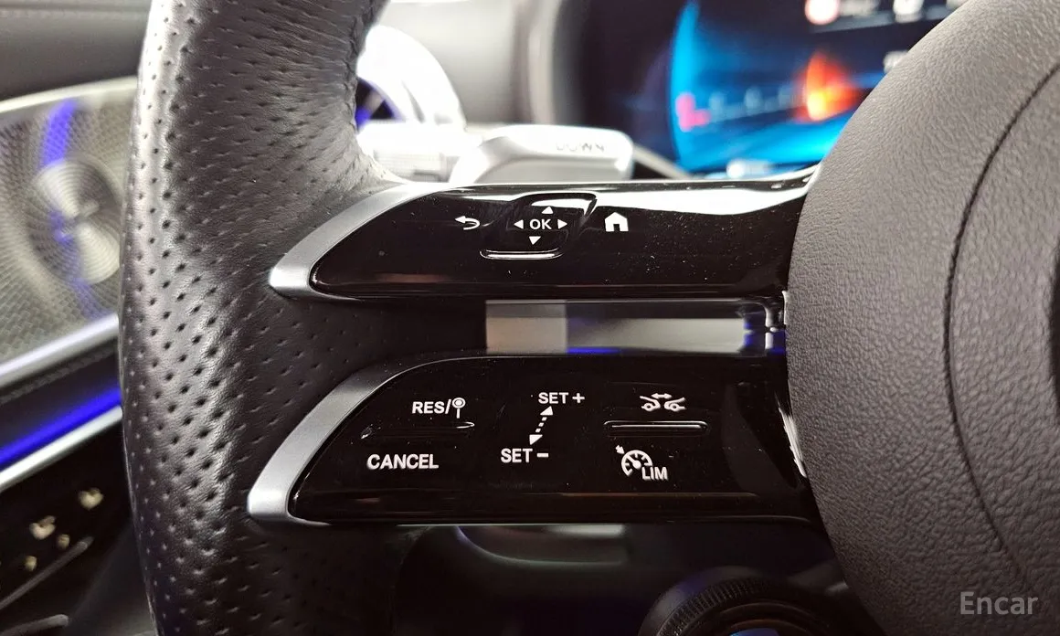 Mercedes-Benz SL-Class 2023 AMG SL63 4MATIC+