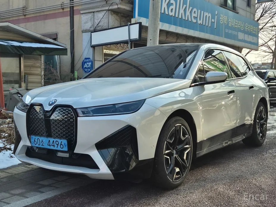 BMW iX 2021 xDrive50 Sports Plus