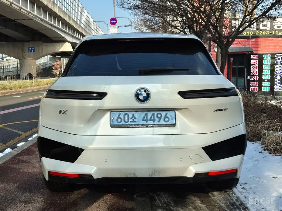 BMW iX 2021 xDrive50 Sports Plus