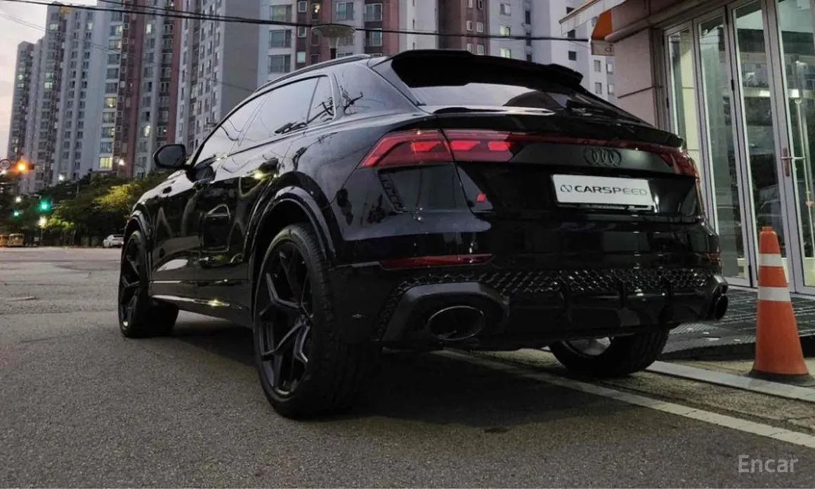 Audi RS Q8 2020 4.0 TFSI Quattro Performance