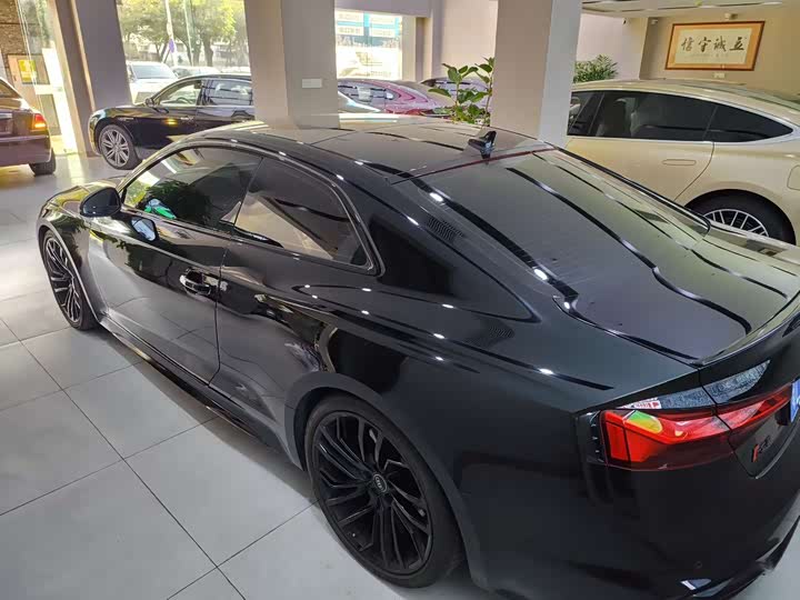Audi RS 5 2023 2023款 RS 5 2.9T Coupe 黑曜版