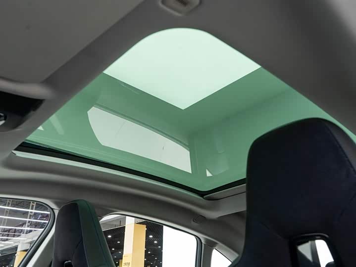 BMW 2 Series 2025 2025款 225L M运动曜夜套装