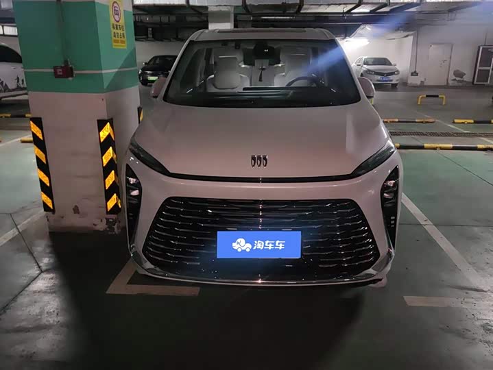 Buick GL8 ES 2025 2025款 陆尊 智享版