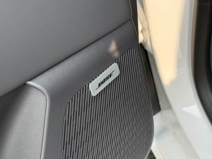 Buick GL8 ES 2025 2025款 陆尊 尊享版