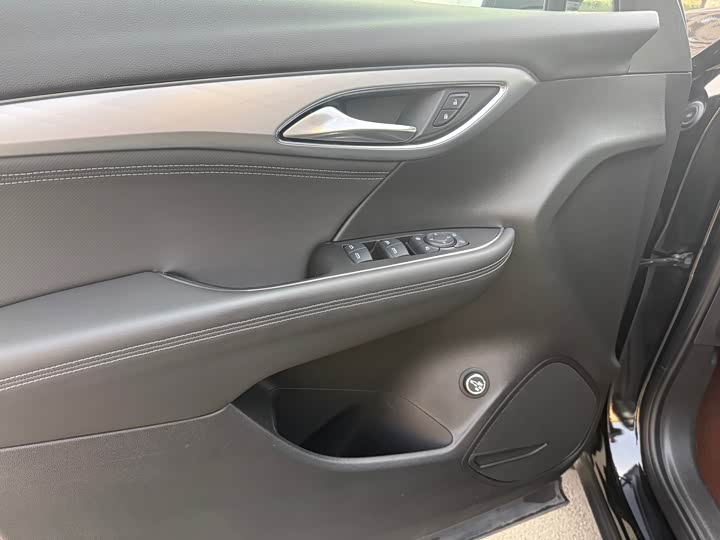 Buick Envision Plus 2024 2024款 昂科威Plus 28T 四驱尊享版