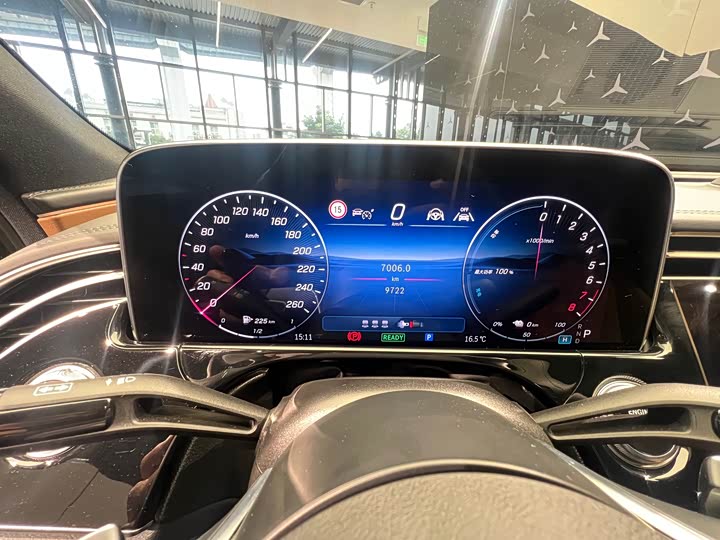 Mercedes-Benz E-Class Hybrid 2024 2024款 E 350 e L 插电式混合动力轿车