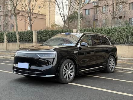 Aito M8 2025 2025款 增程 Max+版 53.4kWh 6座版