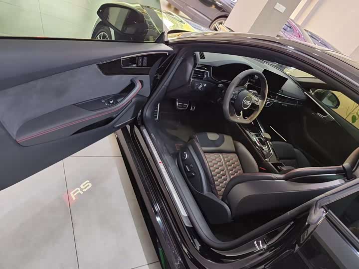 Audi RS 5 2023 2023款 RS 5 2.9T Coupe 黑曜版