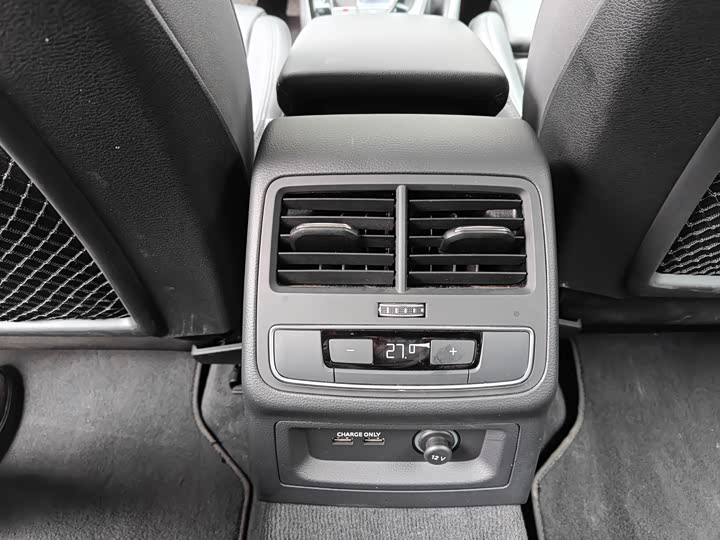 Audi A5 2024 2024款 Sportback 40 TFSI quattro 豪华动感型