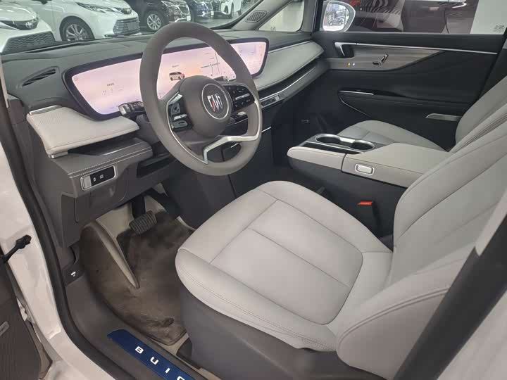 Buick GL8 ES 2025 2025款 陆尊 尊享版