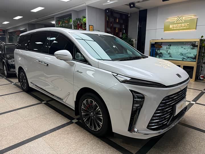 Buick GL8 ES 2025 2025款 陆尊 智享版