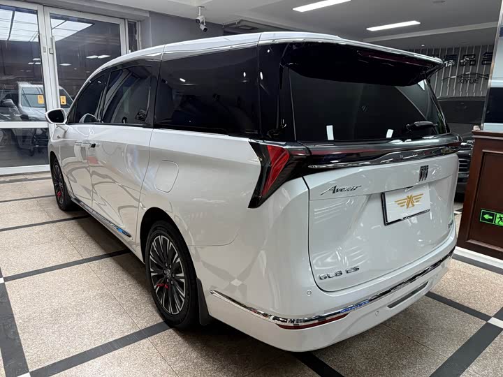 Buick GL8 ES 2025 2025款 陆尊 智享版