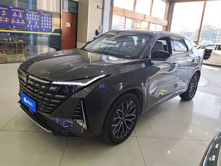 Changan UNI-Z 2025 2025款 1.5T 尊贵型