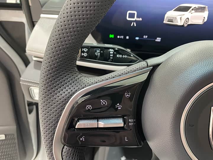 Buick GL8 ES 2025 2025款 陆尊 尊享版