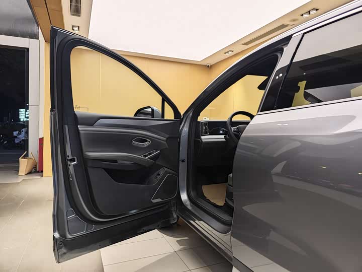 BYD Song L DM-i Hybrid 2025 2025款 智驾版 160km 卓越型