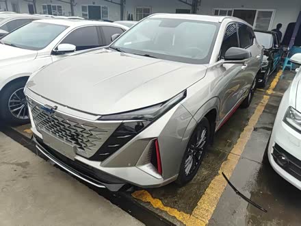 Changan Oshan Z6 2023 2023款 蓝鲸 1.5T DCT智享型