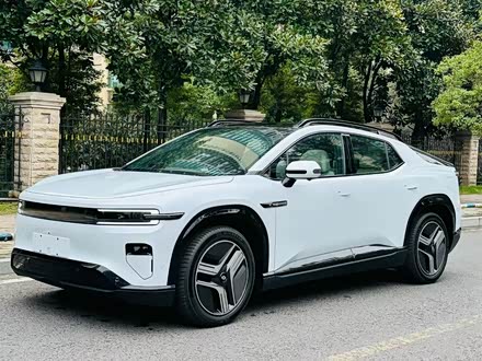 Changan Qiyuan (Nevo) E07 2025 2025款 纯电 四驱 90kWh Ultra高性能版