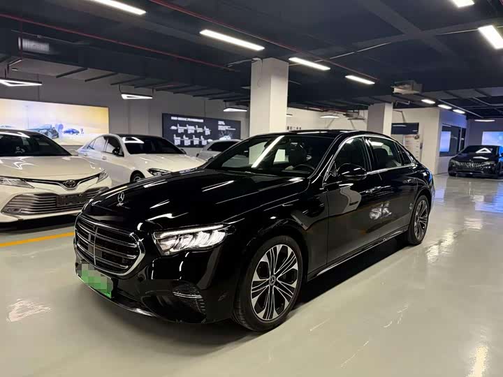 Mercedes-Benz E-Class Hybrid 2024 2024款 E 350 e L 插电式混合动力轿车