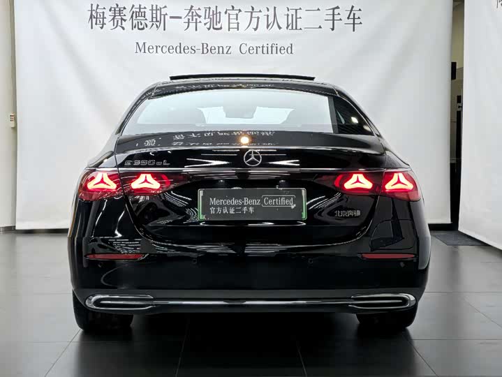 Mercedes-Benz E-Class Hybrid 2024 2024款 E 350 e L 插电式混合动力轿车