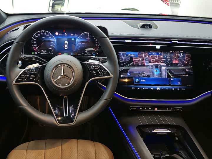 Mercedes-Benz E-Class Hybrid 2024 2024款 E 350 e L 插电式混合动力轿车