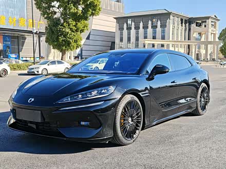 Denza Z9GT 2024 2024款 1100四驱Ultra版