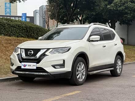 Nissan X-Trail 2023 2023款 经典 2.0L 两驱智联臻享版