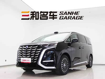 Denza D9 2025 2025款 DM-i 智驾版 1020 四驱尊荣型