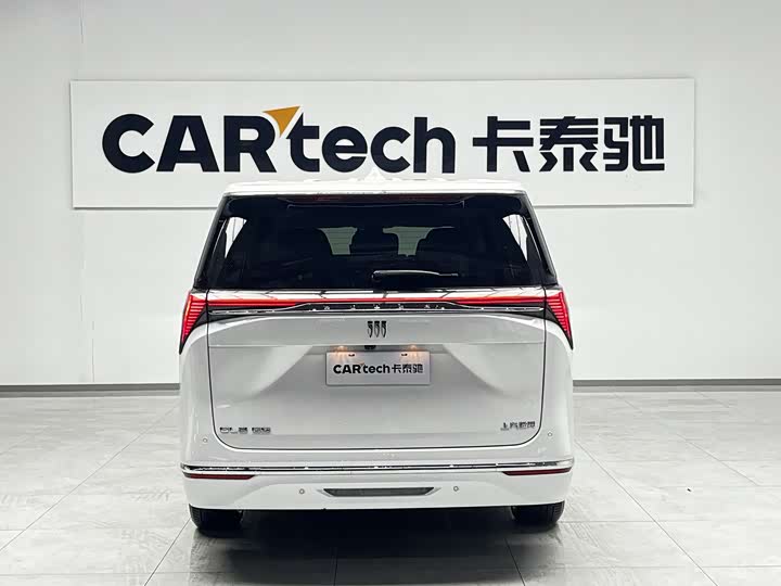 Buick GL8 ES 2025 2025款 陆尊 智享版