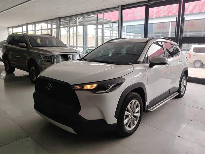 Toyota Corolla Cross 2024 2024款 2.0L 智能电混双擎 先锋版