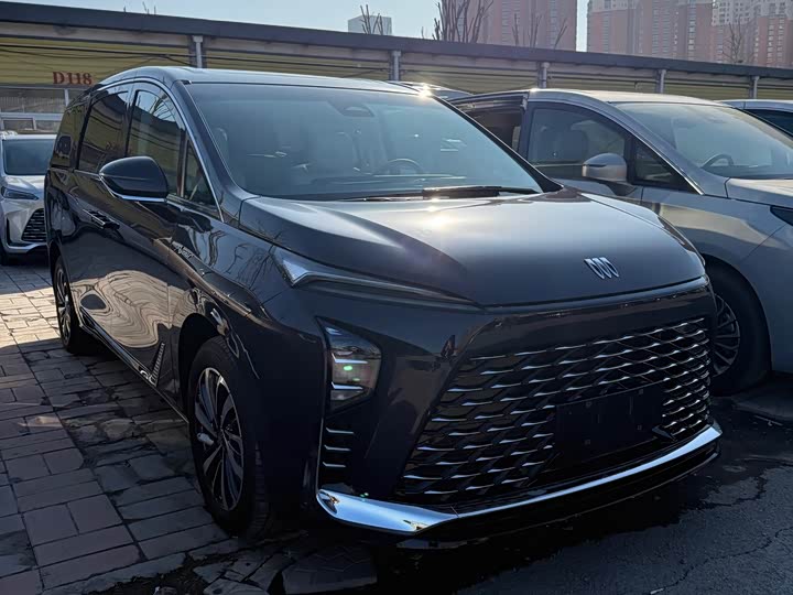 Buick GL8 Hybrid 2026 2026款 陆尊 奢享版