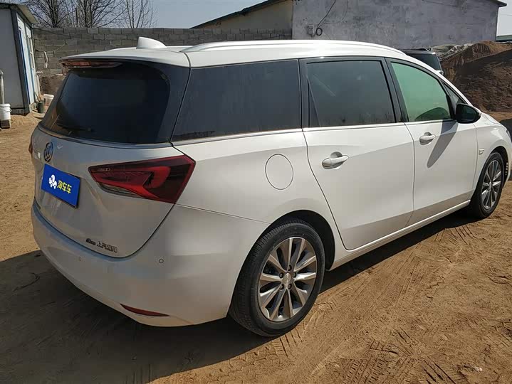 Buick GL6 2021 2021款 323T 轻混动互联豪华型