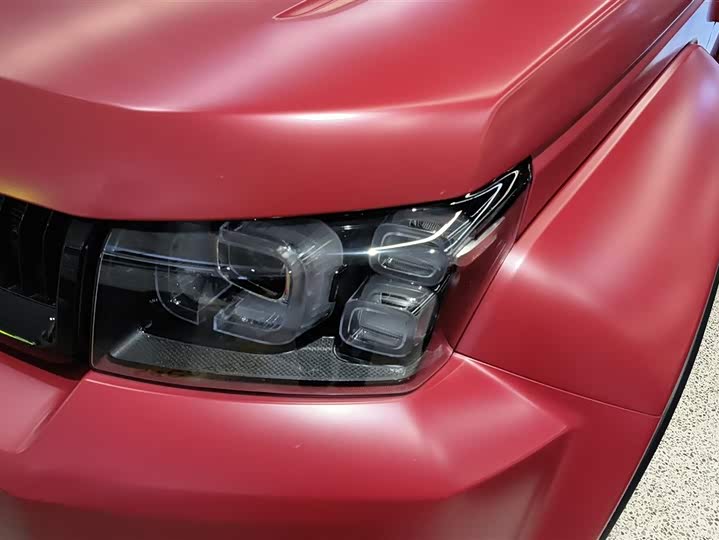 BAIC Beijing BJ40 2024 2024款 2.0D 刀锋英雄荣耀版